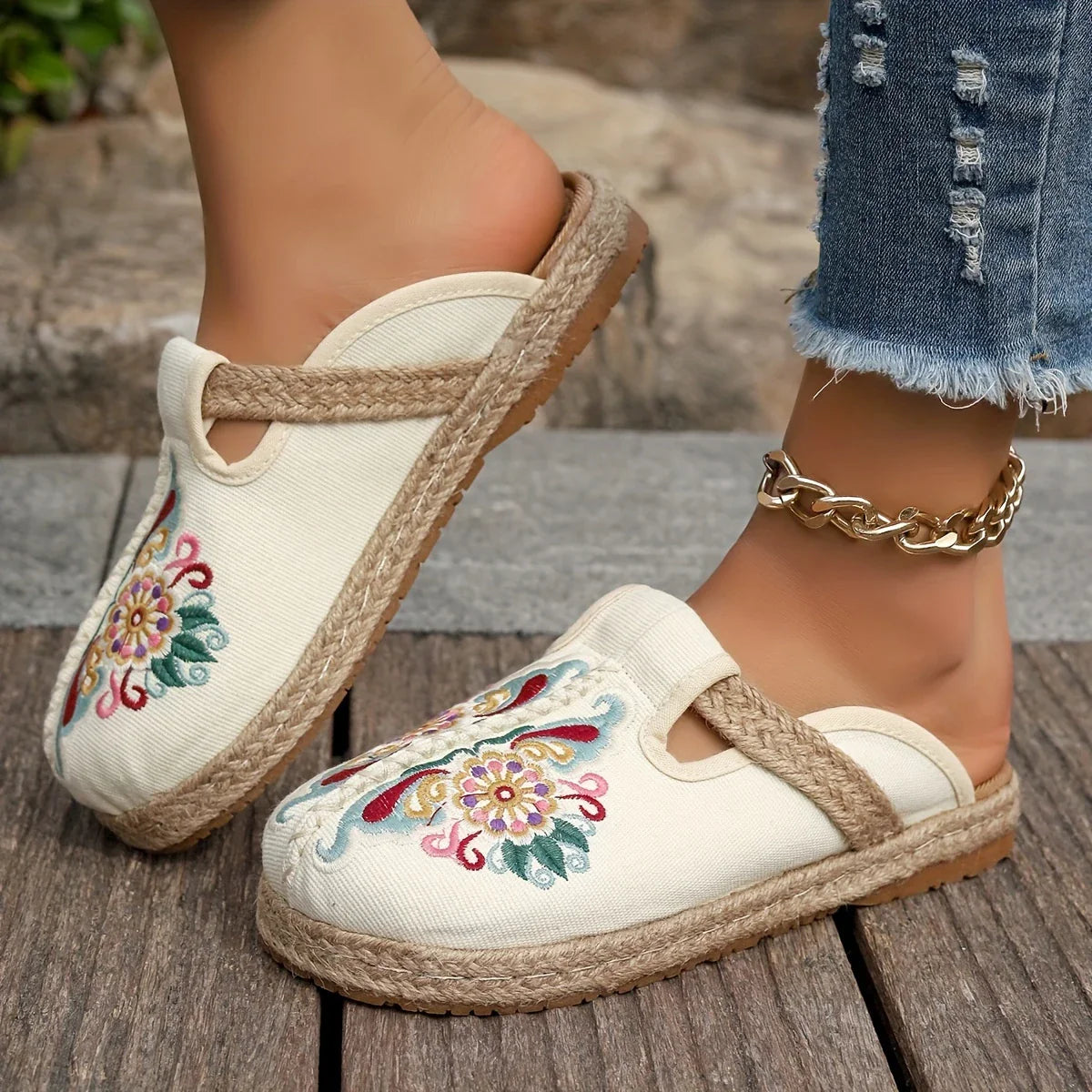 Teresa - Alpargatas boho-chic con bordado floral
