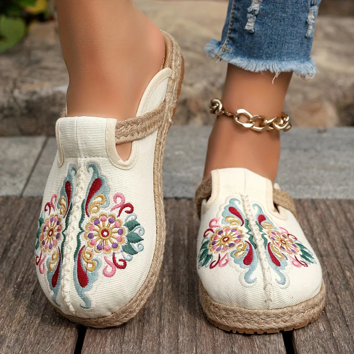 Teresa - Alpargatas boho-chic con bordado floral