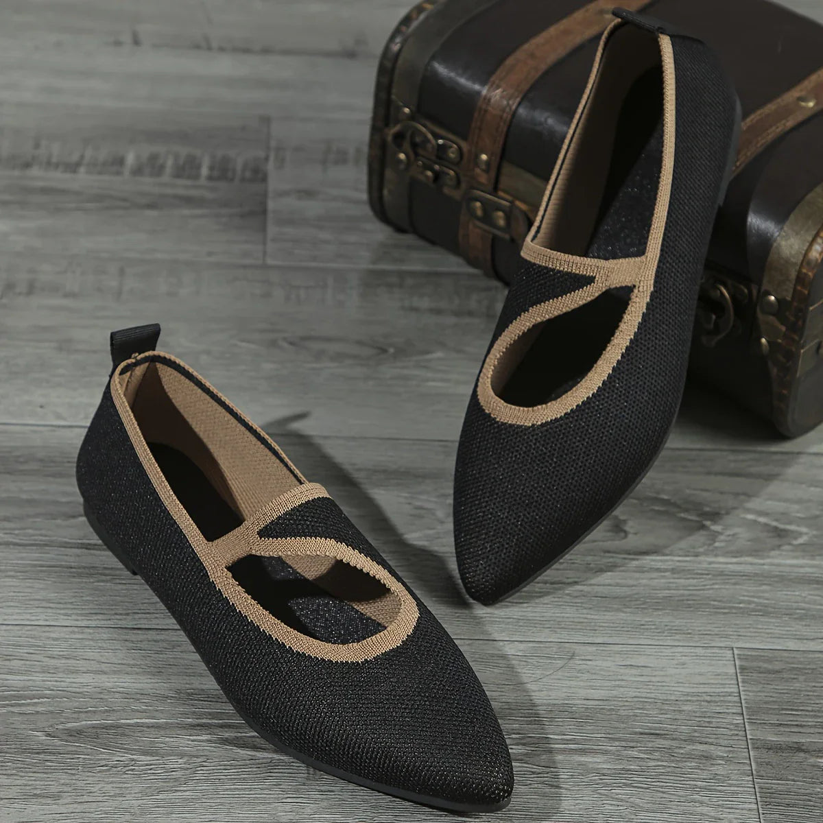 Almeda - Zapatos sin cordones con punta puntiaguda para mujer