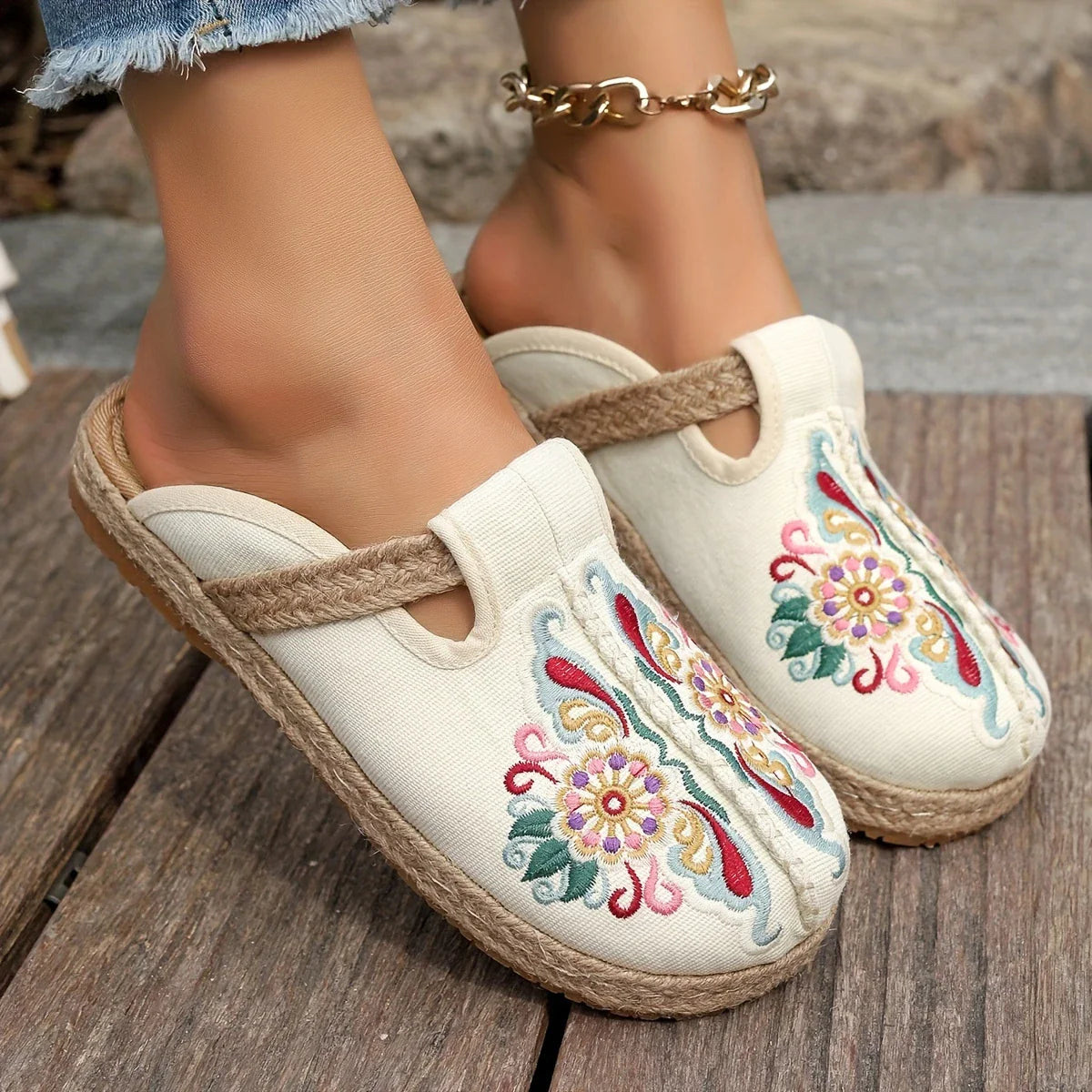 Teresa - Alpargatas boho-chic con bordado floral