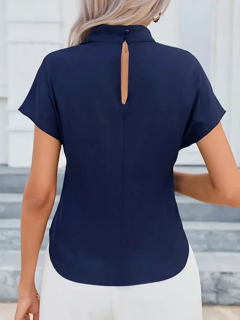 Ingrid - Elegante blusa con estampado floral para mujer.
