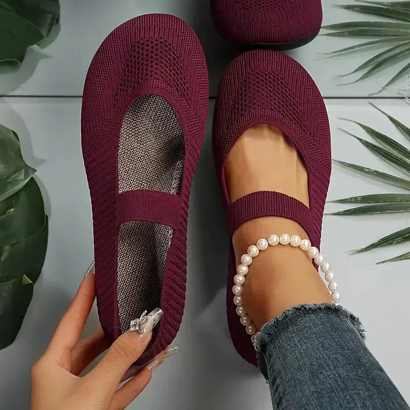 Nyxara – Zapatillas ligeras y flexibles.