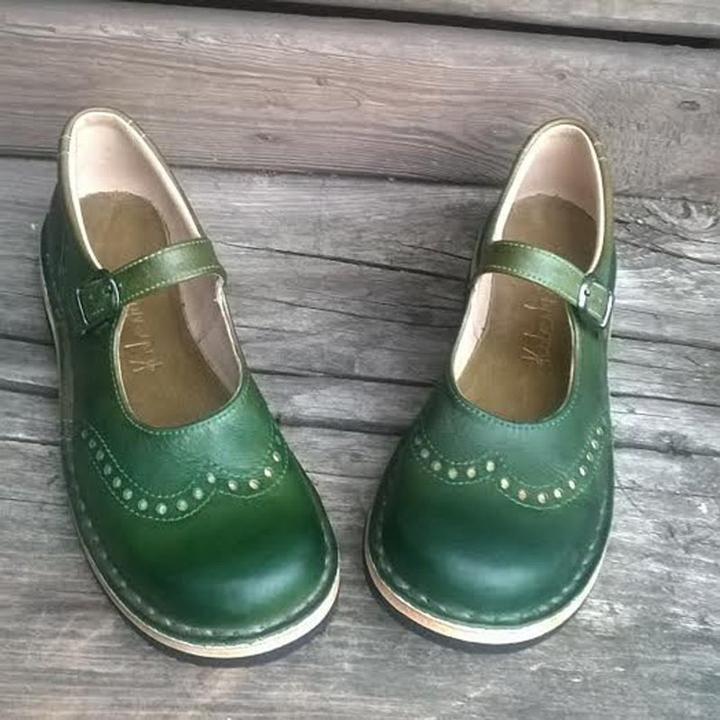 Zyphira – Zapatos de cuero duraderos y elegantes.