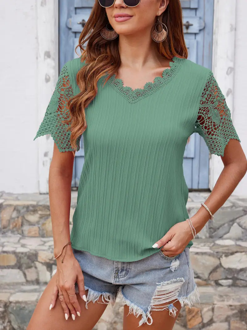 Philippa - Blusa de manga corta con escote en pico y encaje en contraste