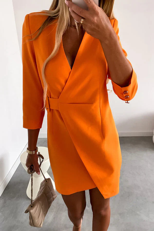 Clover – Elegante vestido blazer
