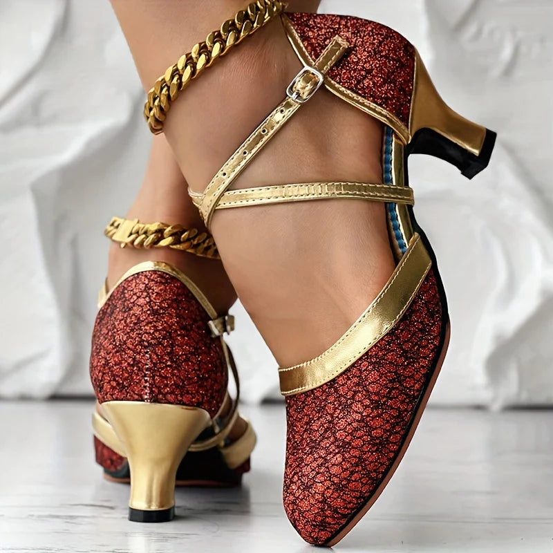 Marietta - Zapatos de tacón medio grueso con correa de hebilla entrecruzada