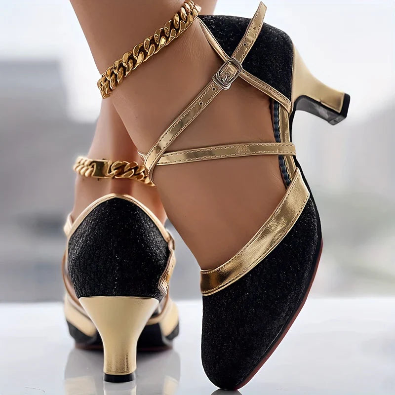 Marietta - Zapatos de tacón medio grueso con correa de hebilla entrecruzada