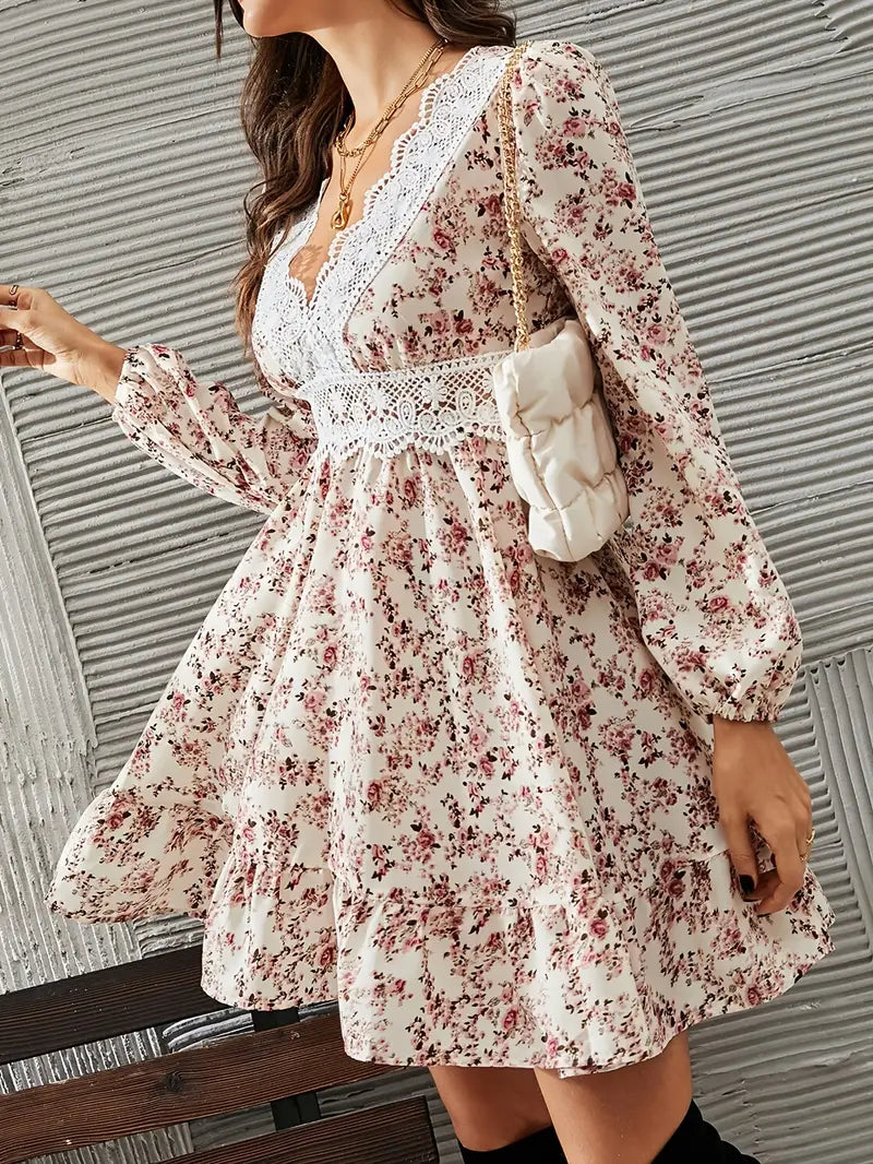 Carol - Vestido con escote en V y ribete de encaje con estampado floral