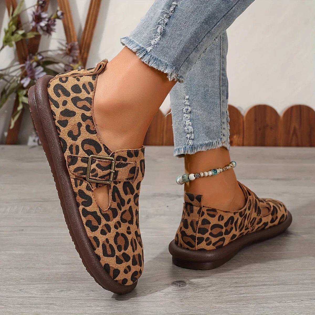 Ingrada - Zapatos planos de mujer con estampado de leopardo