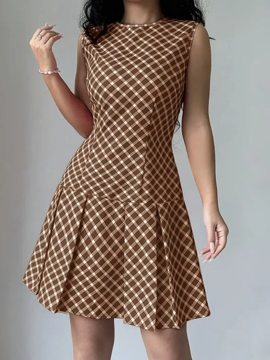 Zilpha - Elegante vestido estampado sin mangas de corte A