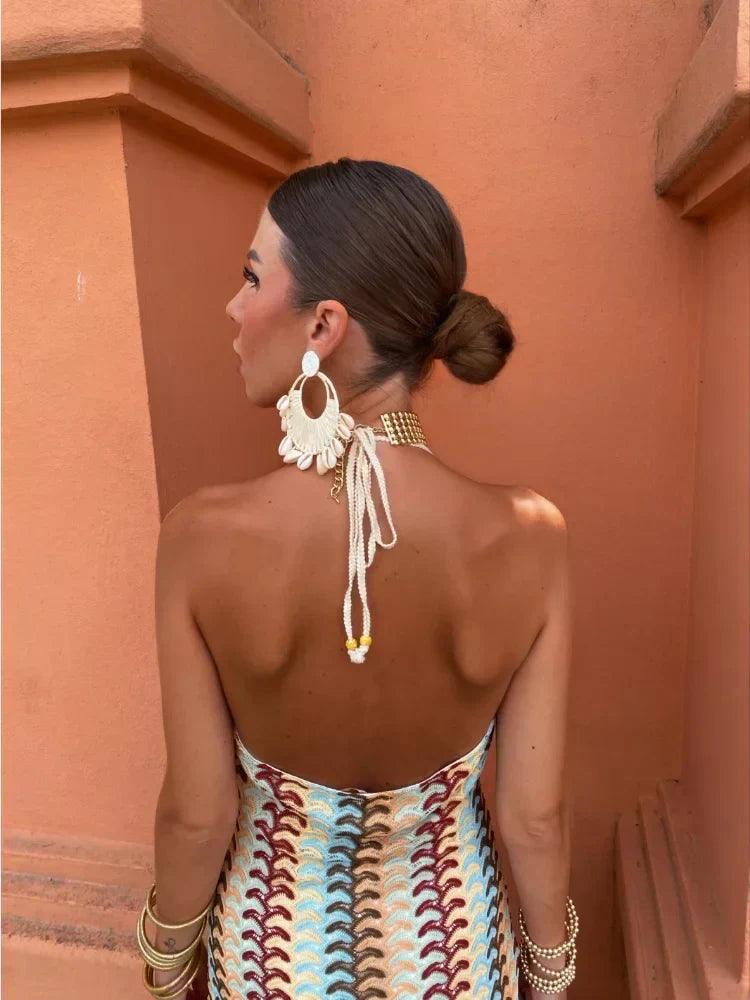 Winifred - Elegante maxivestido sin espalda con escote en V
