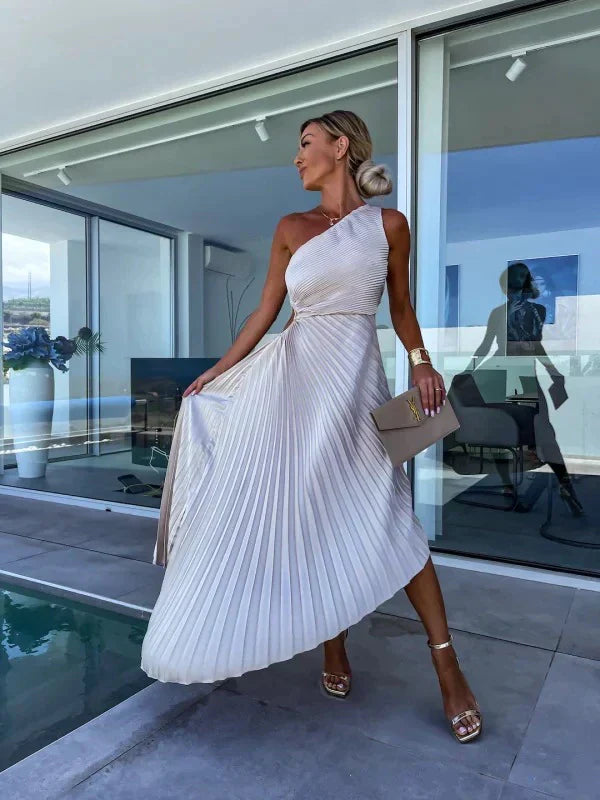 Alice - Elegante vestido con hombros caídos y pliegues