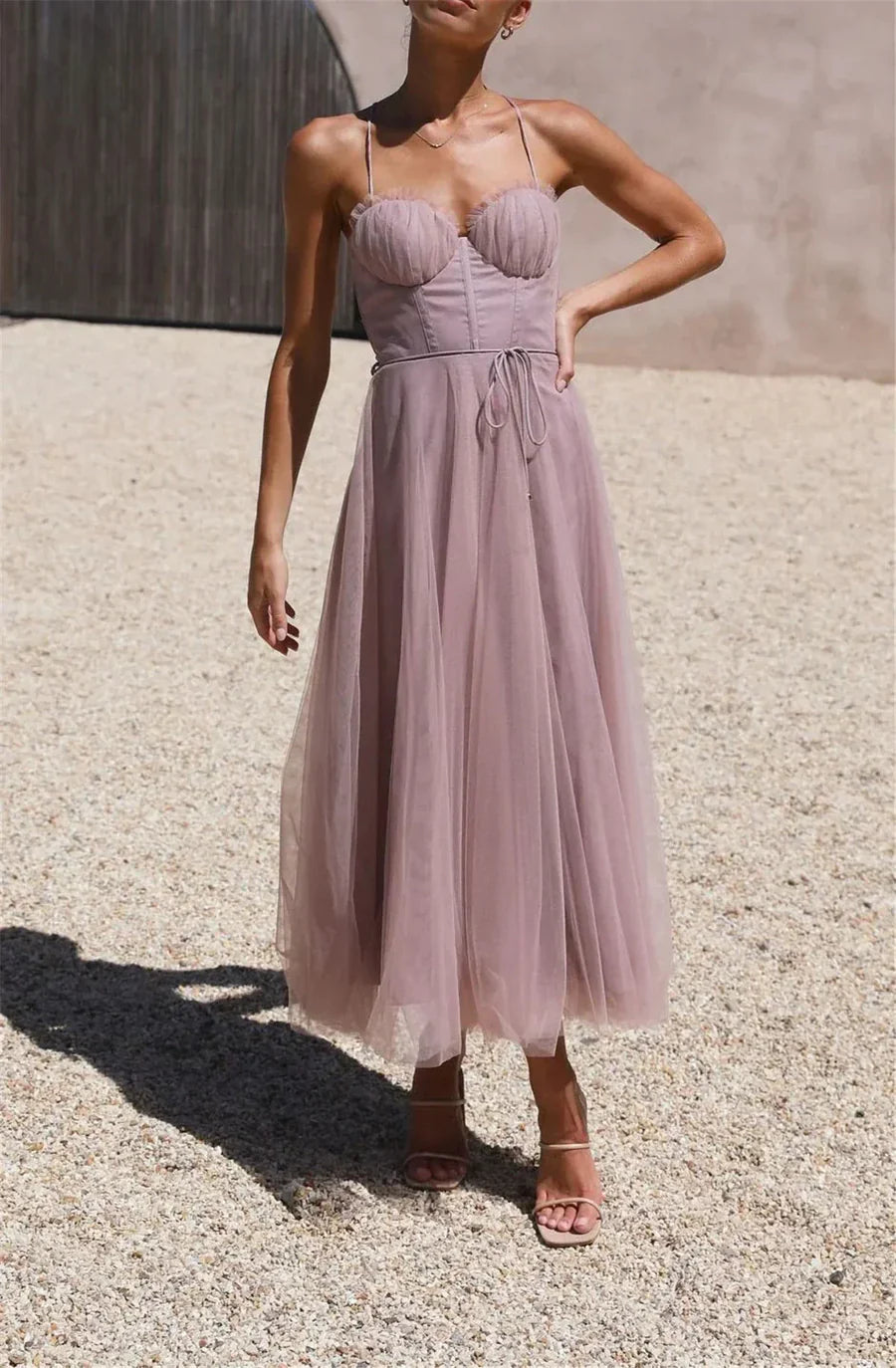 Dorothy - Vestido midi de tul sin mangas y sin espalda