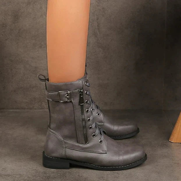 Isolde - Botas de cordones de media caña